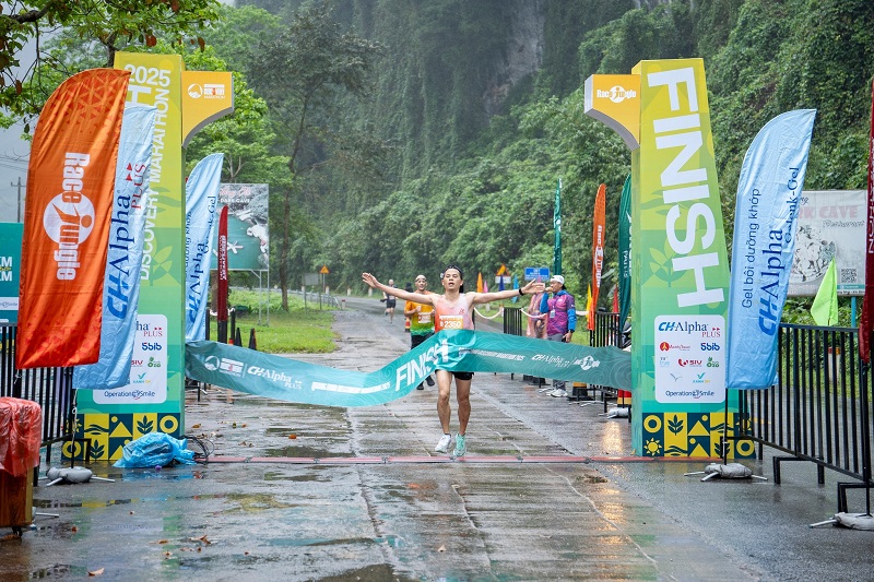 Quang binh discovery marathon 7